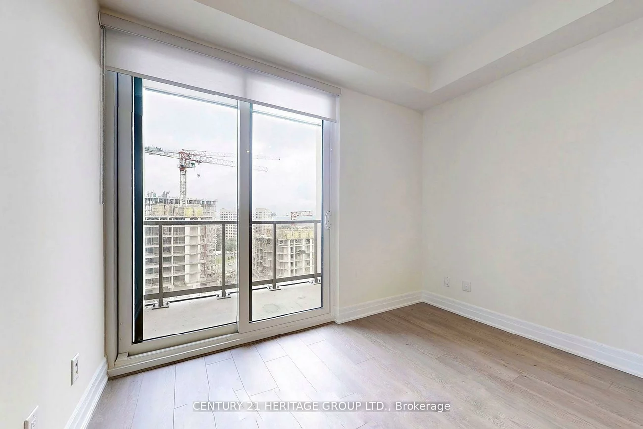 9085, Jane, Concord, Vaughan