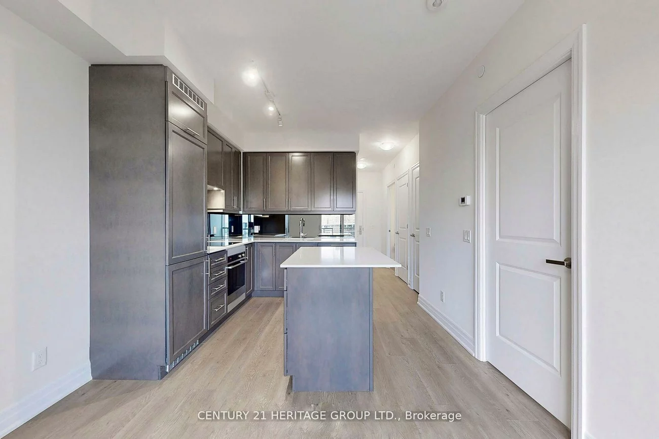 9085, Jane, Concord, Vaughan