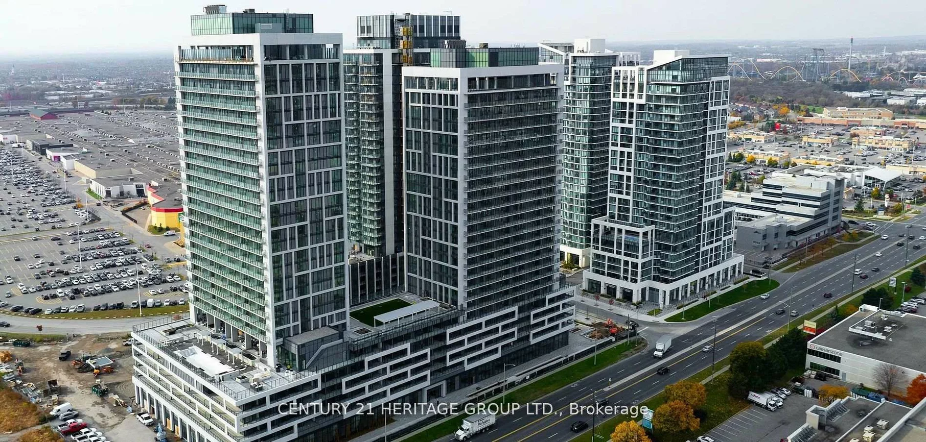 8960, Jane, Vellore Village, Vaughan
