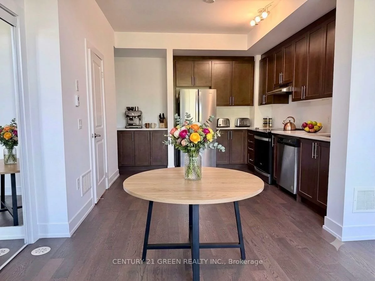 9560, Islington, Sonoma Heights, Vaughan
