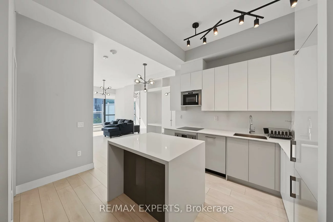 2916, Highway 7, Concord, Vaughan