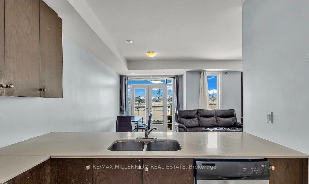 9601, Jane, Maple, Vaughan