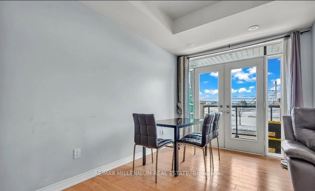 9601, Jane, Maple, Vaughan