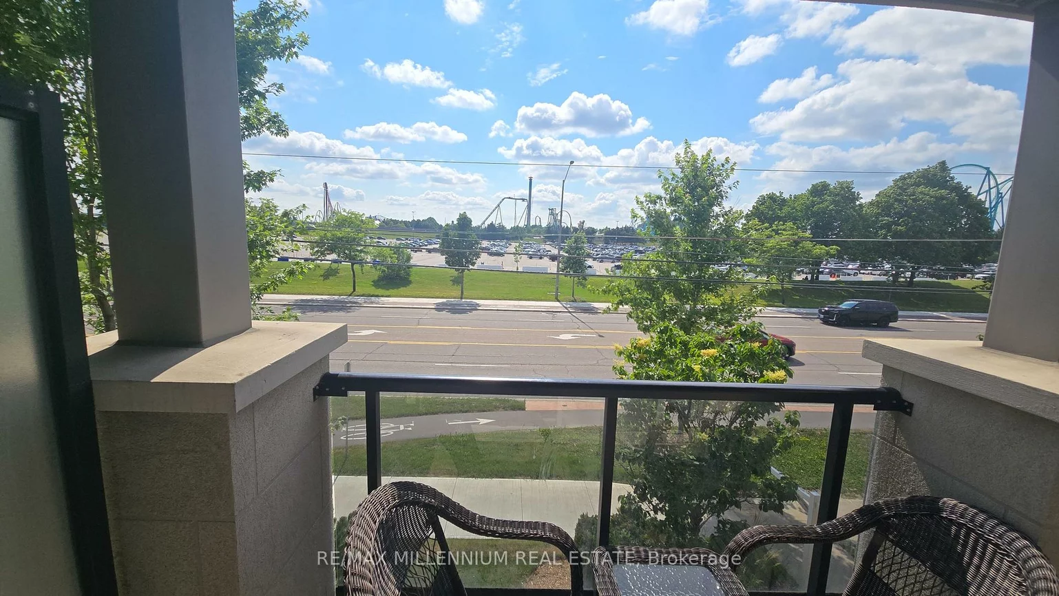 9601, Jane, Maple, Vaughan