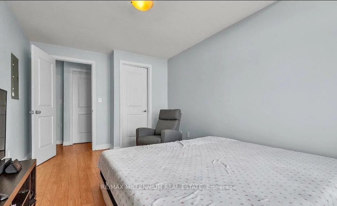 9601, Jane, Maple, Vaughan