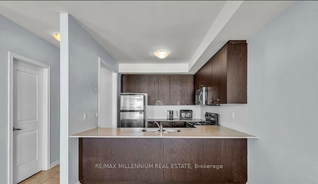9601, Jane, Maple, Vaughan