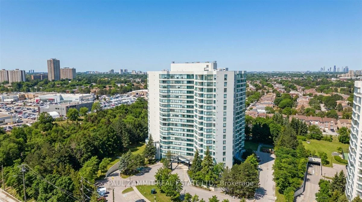 7250, Yonge, Crestwood-Springfarm-Yorkhill, Vaughan