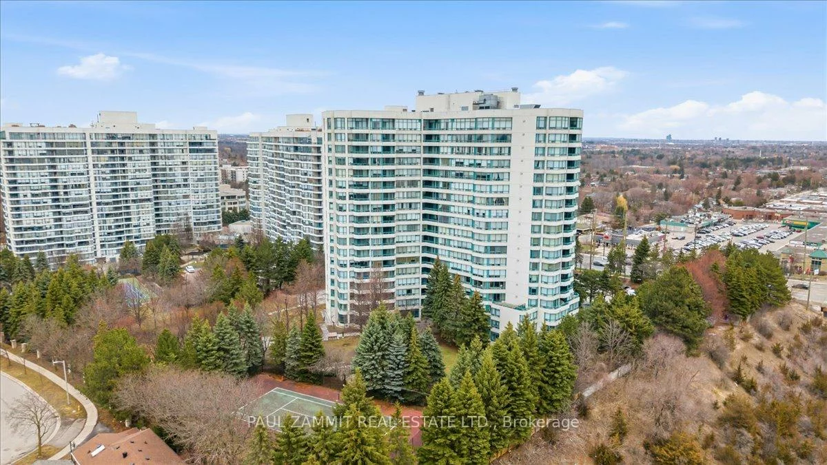 7250, Yonge, Crestwood-Springfarm-Yorkhill, Vaughan