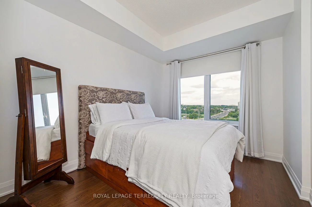 12, Woodstream, Vaughan Grove, Vaughan
