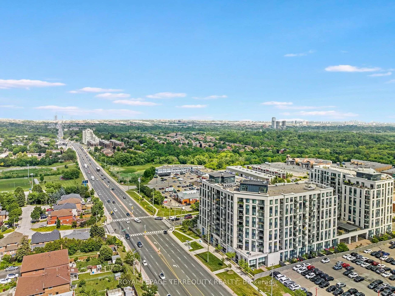 12, Woodstream, Vaughan Grove, Vaughan