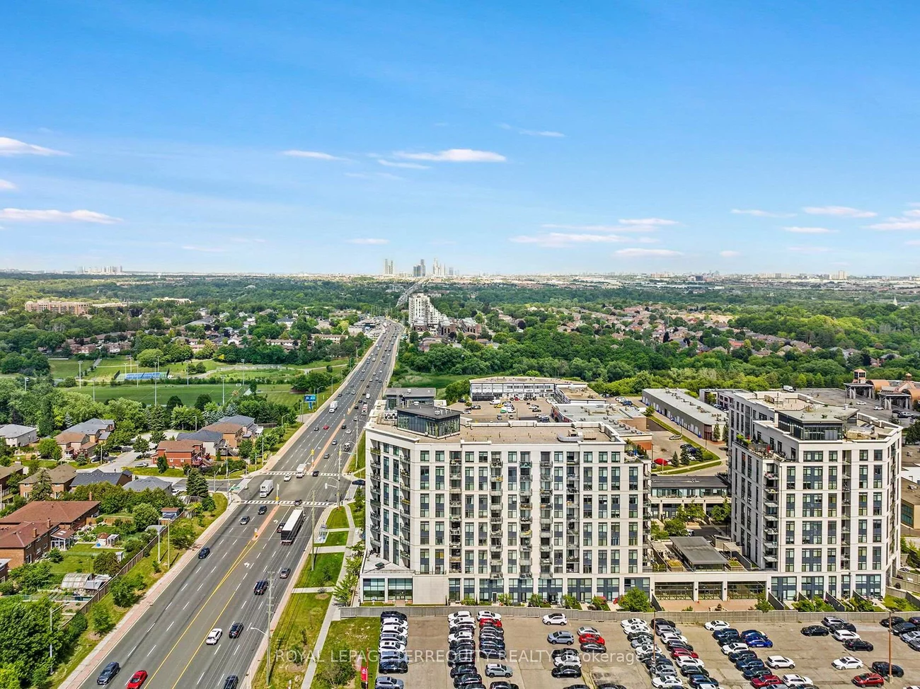 12, Woodstream, Vaughan Grove, Vaughan