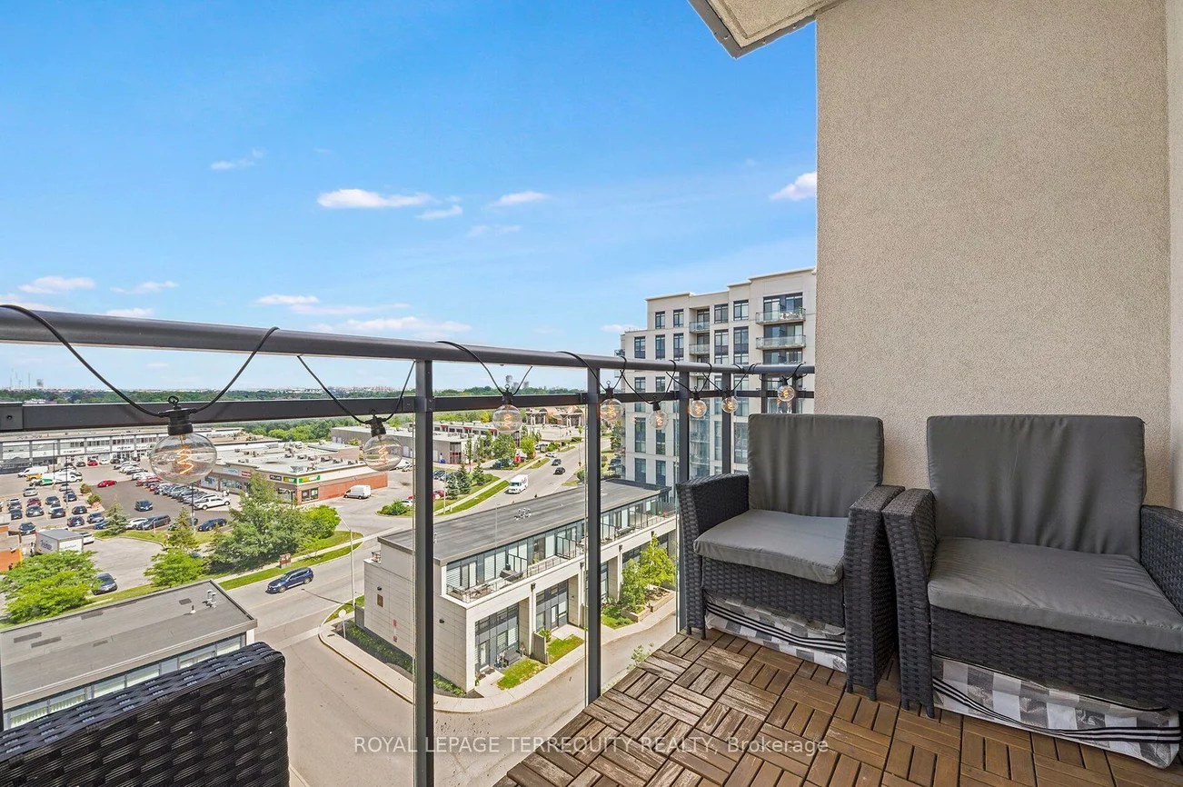 12, Woodstream, Vaughan Grove, Vaughan
