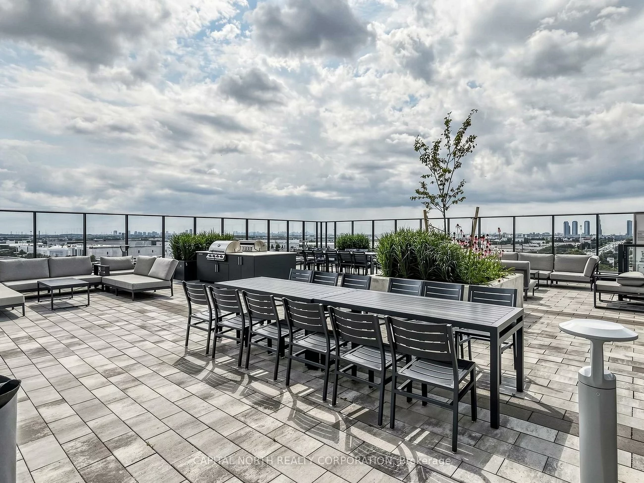 8960, Jane, Vellore Village, Vaughan
