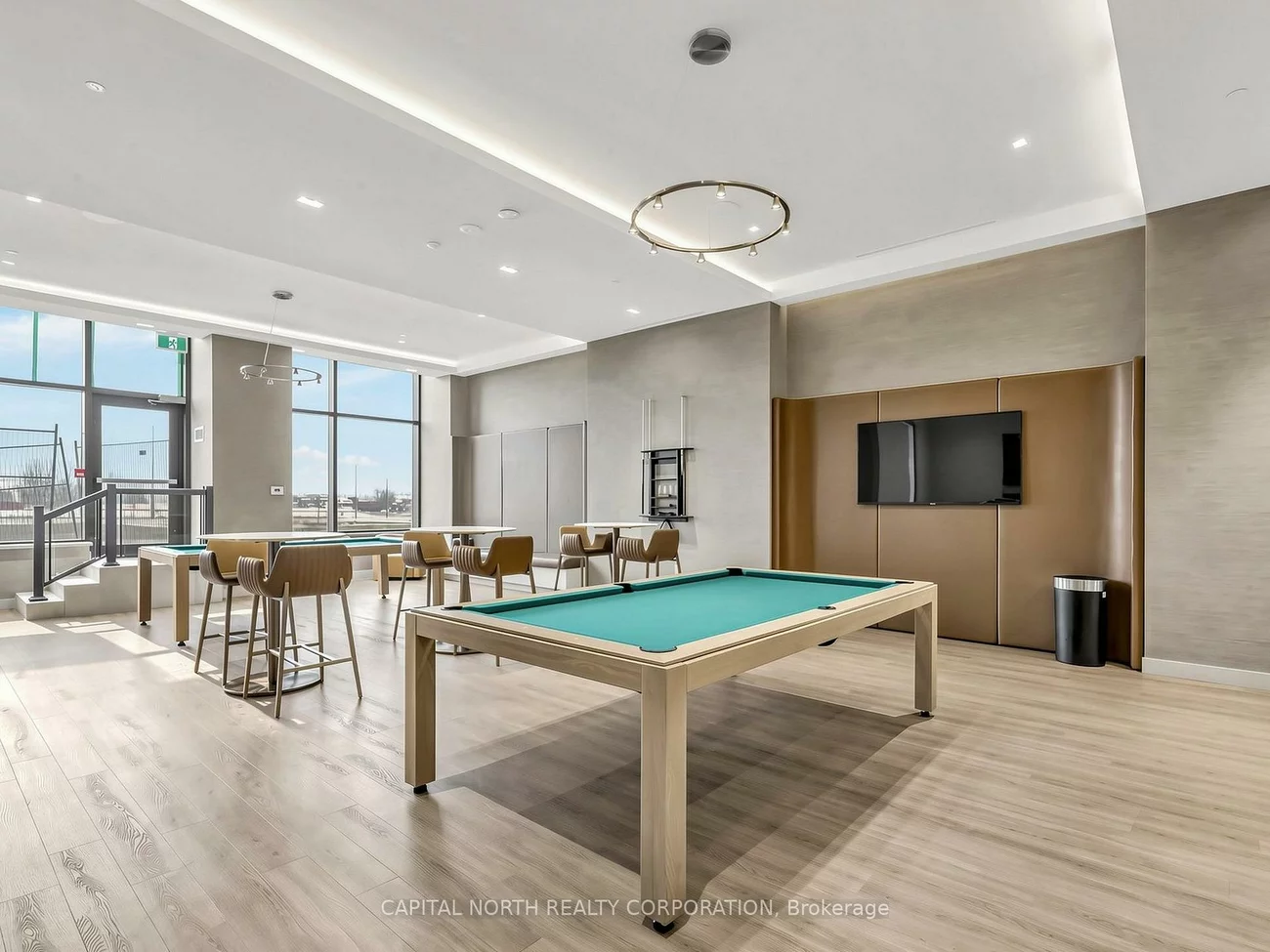 8960, Jane, Vellore Village, Vaughan