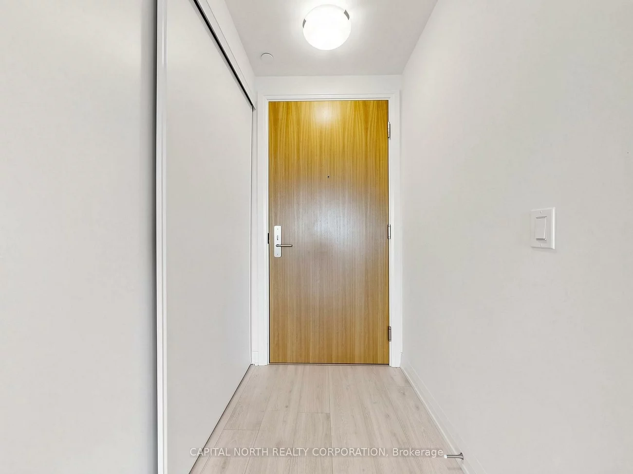 8960, Jane, Vellore Village, Vaughan