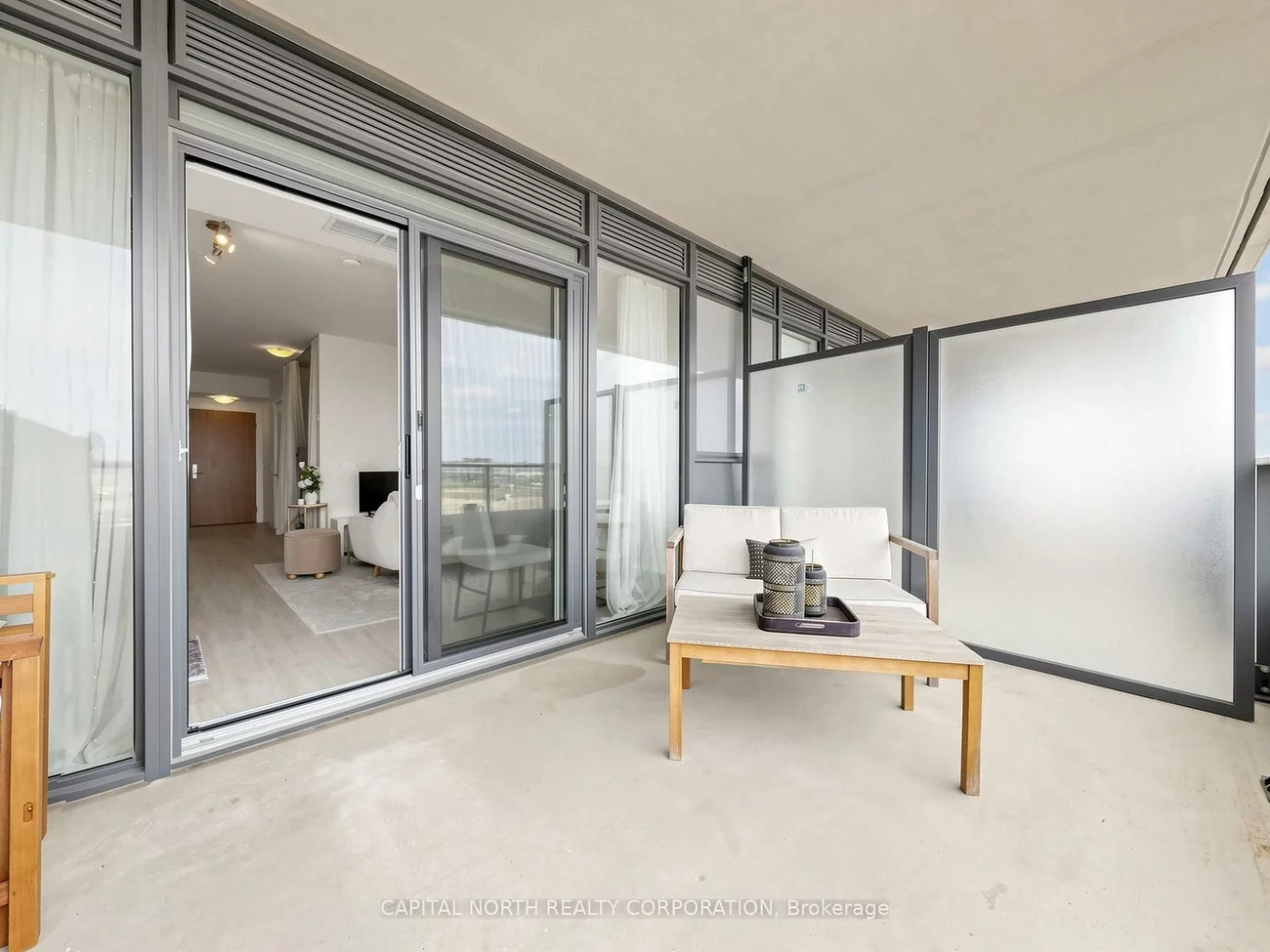 8960, Jane, Vellore Village, Vaughan