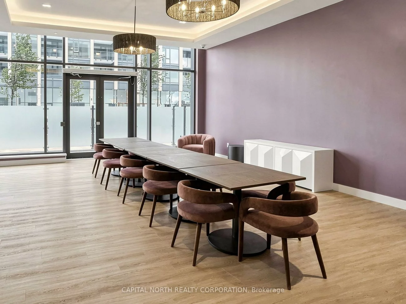 8960, Jane, Vellore Village, Vaughan