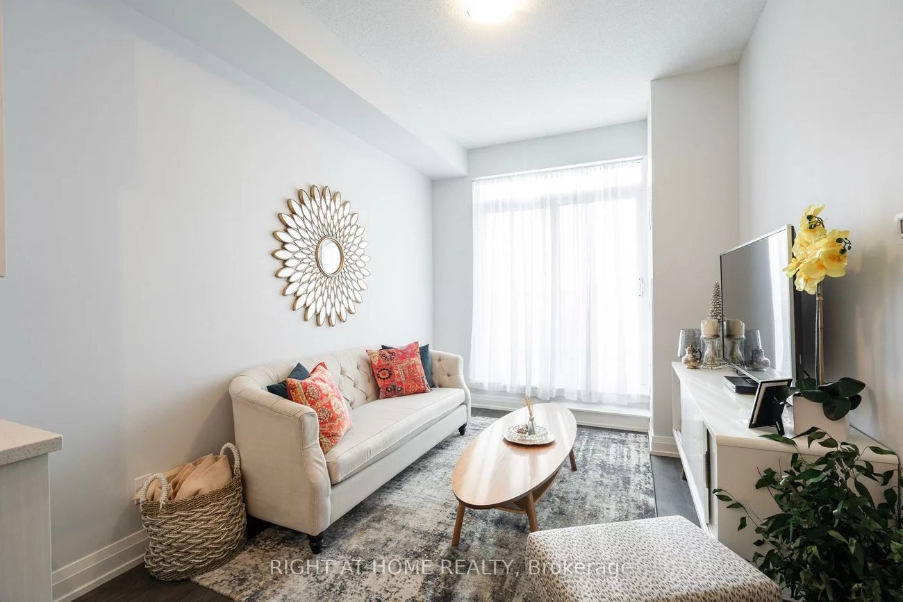 3600, Highway 7, Vaughan Corporate Centre, Vaughan