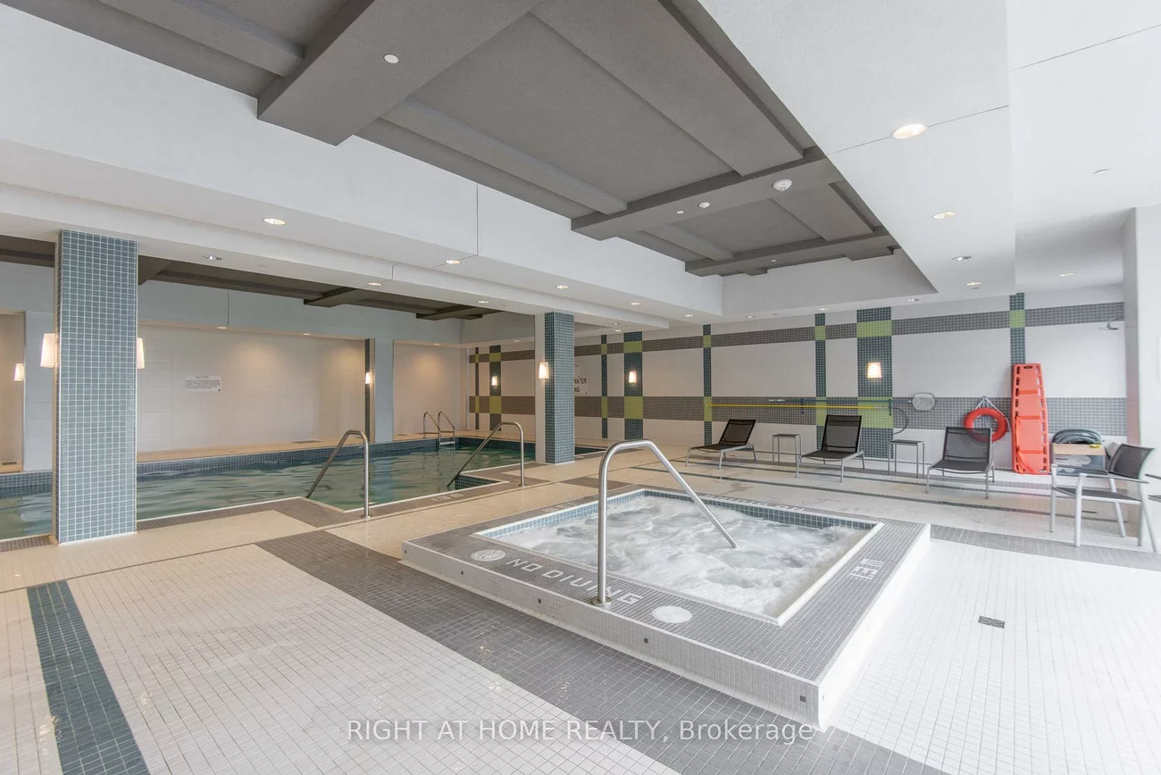 3600, Highway 7, Vaughan Corporate Centre, Vaughan