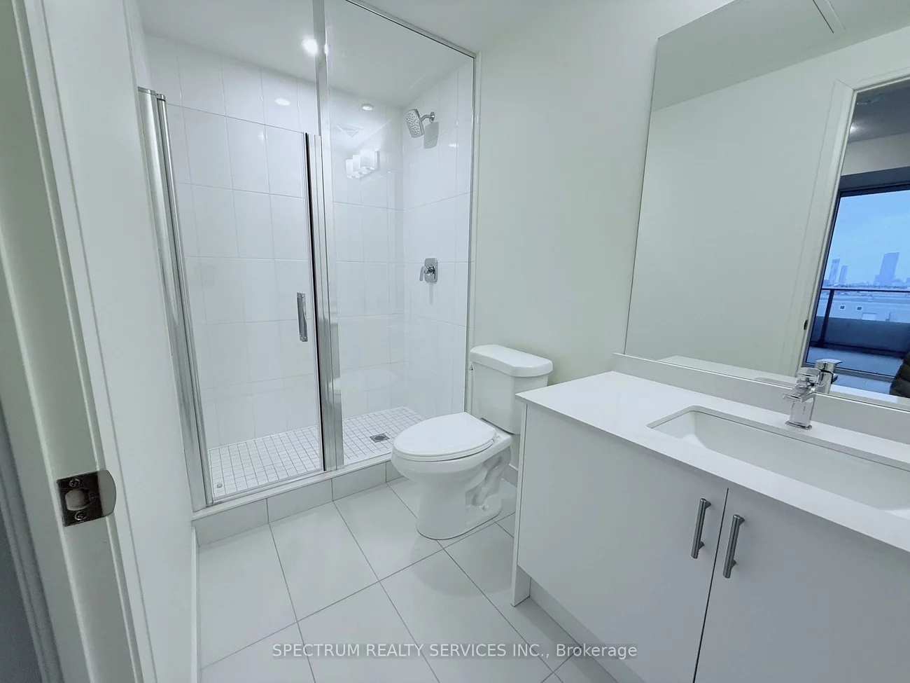 8960, Jane, Vellore Village, Vaughan