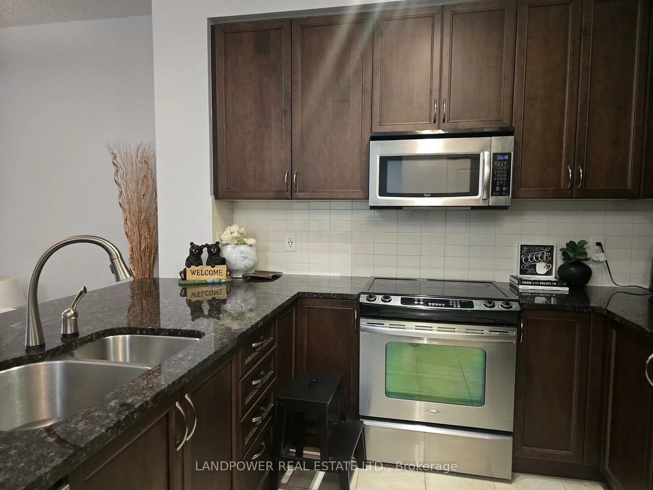 9245, Jane, Maple, Vaughan