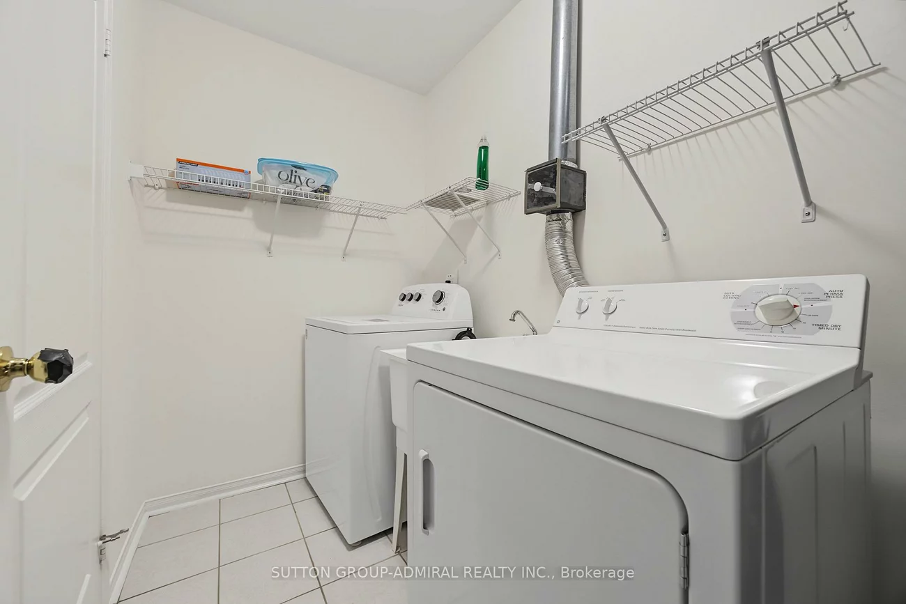735, New Westminster, Brownridge, Vaughan