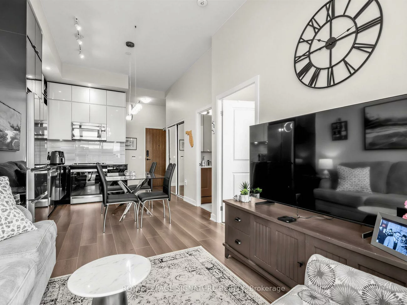 100, Eagle Rock, Rural Vaughan, Vaughan