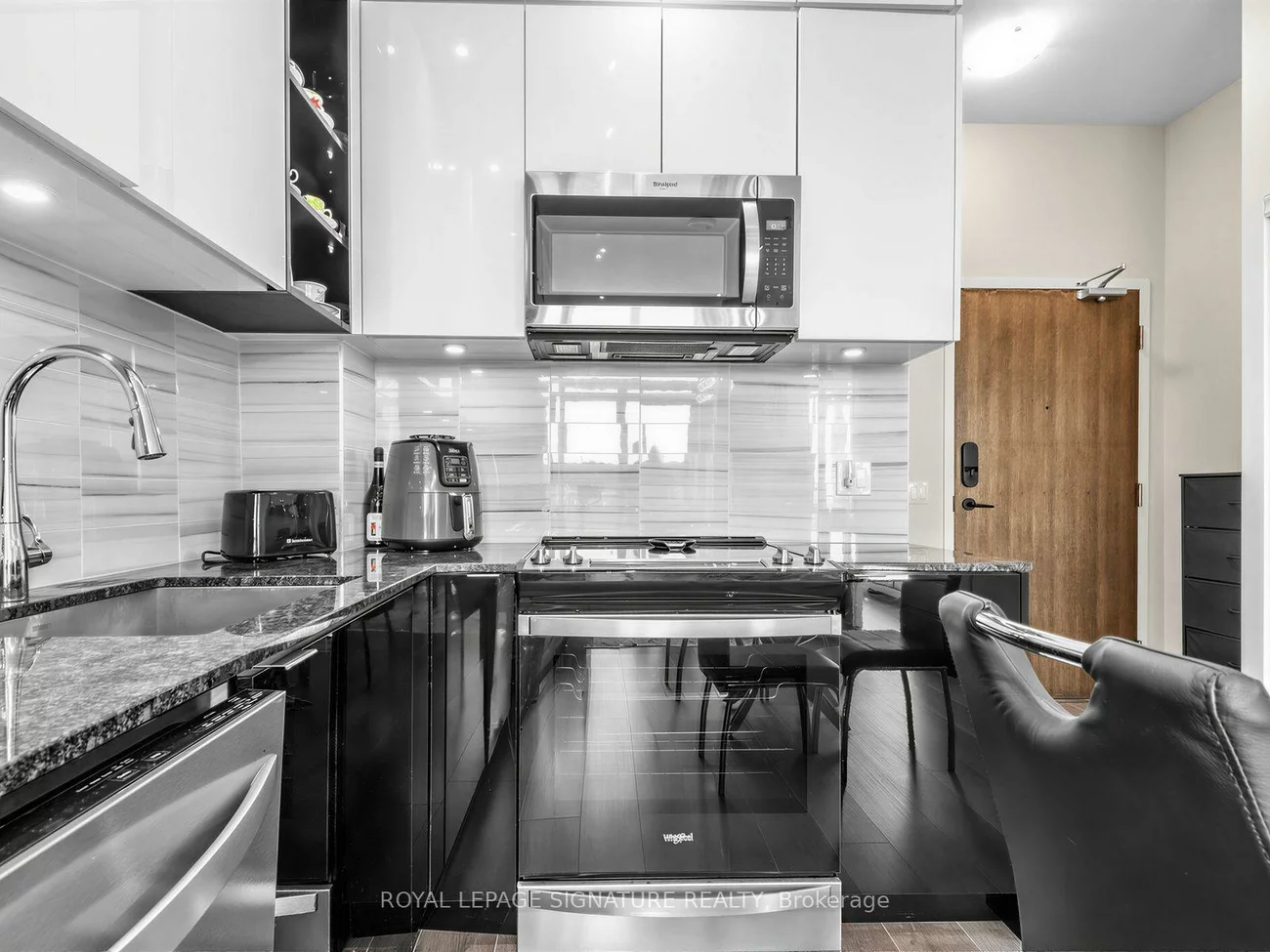 100, Eagle Rock, Rural Vaughan, Vaughan