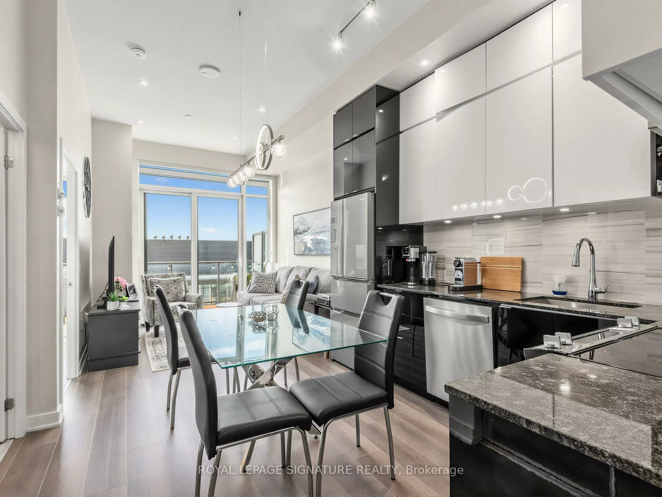100, Eagle Rock, Rural Vaughan, Vaughan