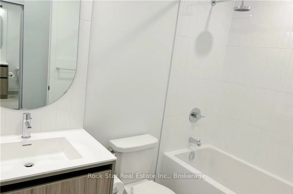 7950, Bathurst, Beverley Glen, Vaughan