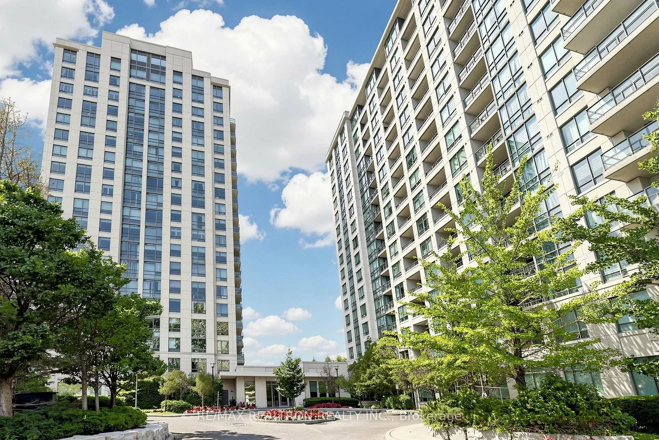 100, Promenade, Brownridge, Vaughan