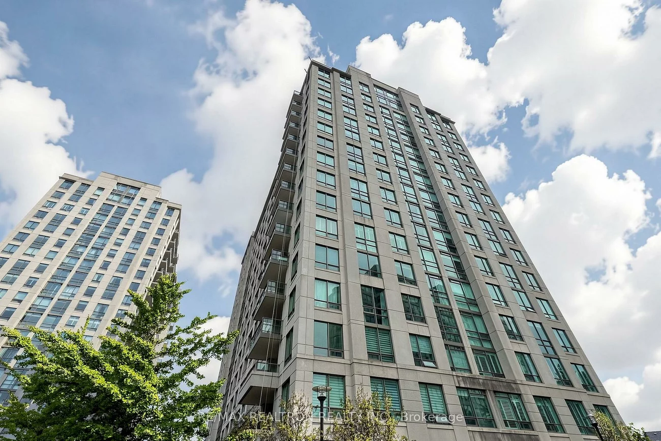 100, Promenade, Brownridge, Vaughan