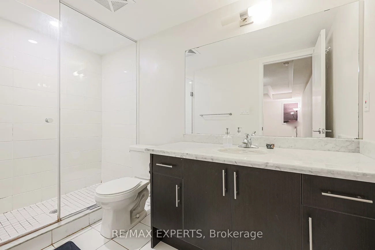 26, Bruce, East Woodbridge, Vaughan
