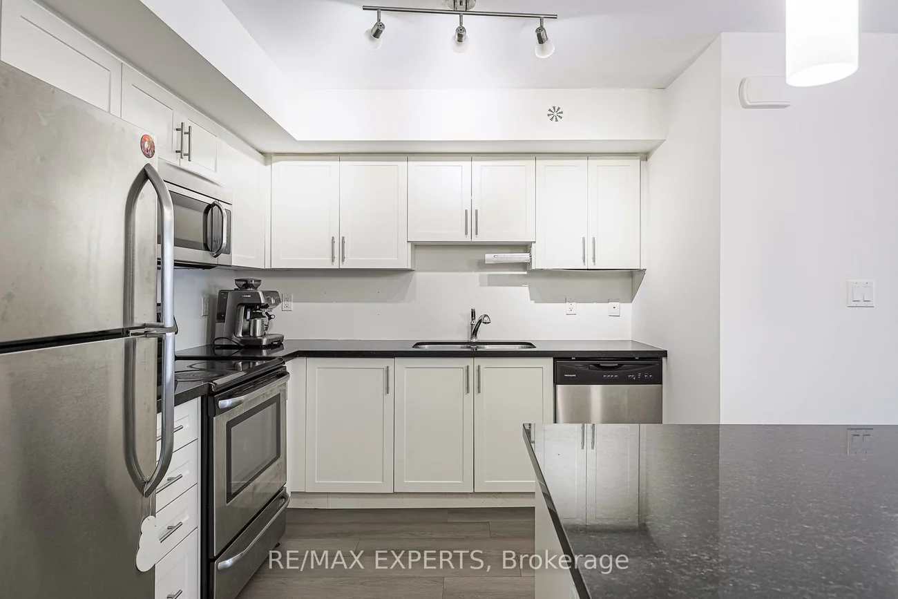 26, Bruce, East Woodbridge, Vaughan