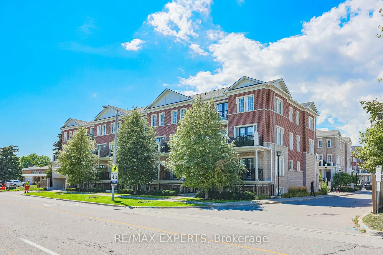 26, Bruce, East Woodbridge, Vaughan