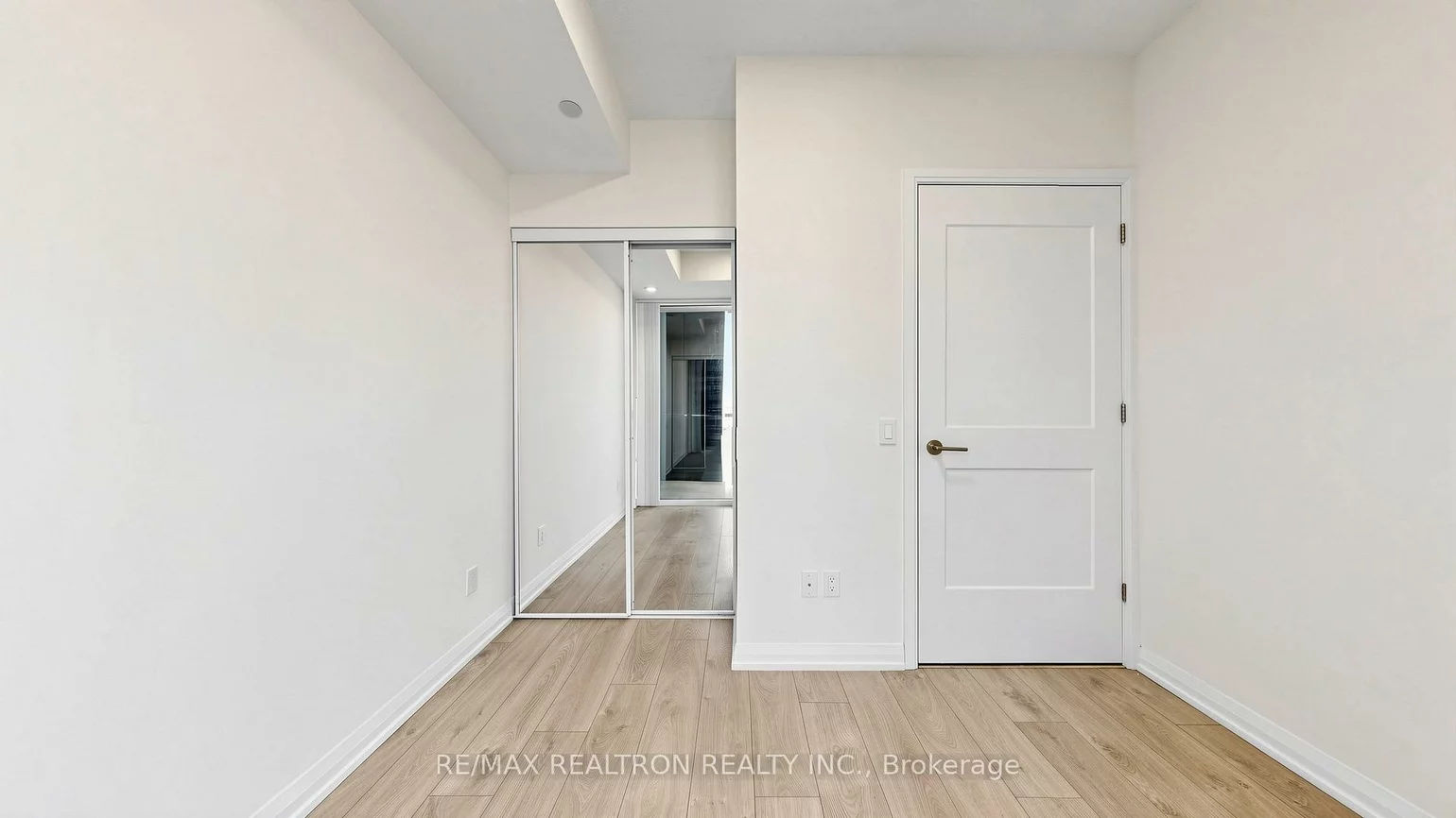 7895, Jane, Concord, Vaughan
