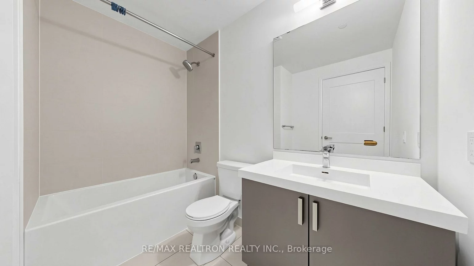 7895, Jane, Concord, Vaughan