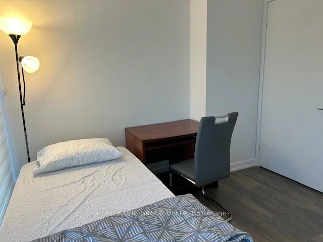 898, Portage, Vaughan Corporate Centre, Vaughan