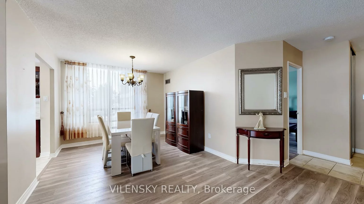 7460, Bathurst, Brownridge, Vaughan