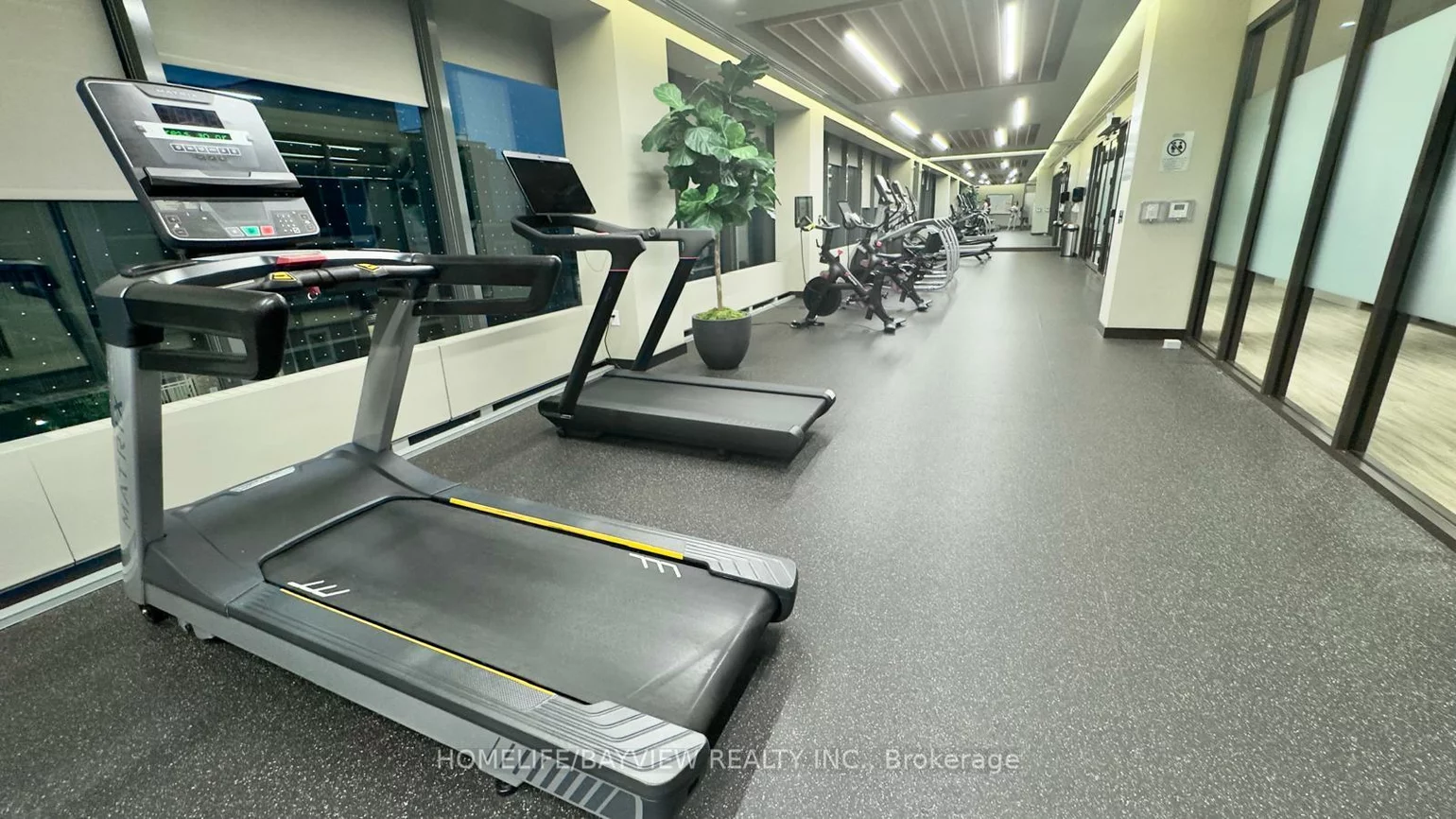 38, Honeycrisp, Vaughan Corporate Centre, Vaughan