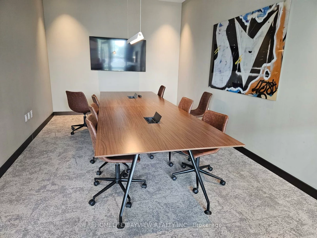 38, Honeycrisp, Vaughan Corporate Centre, Vaughan