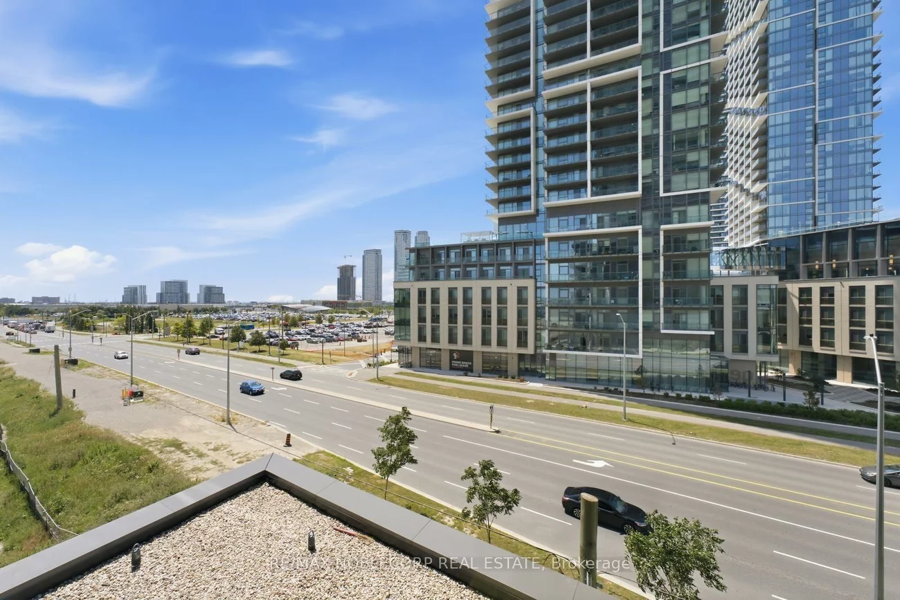 7895, Jane, Concord, Vaughan