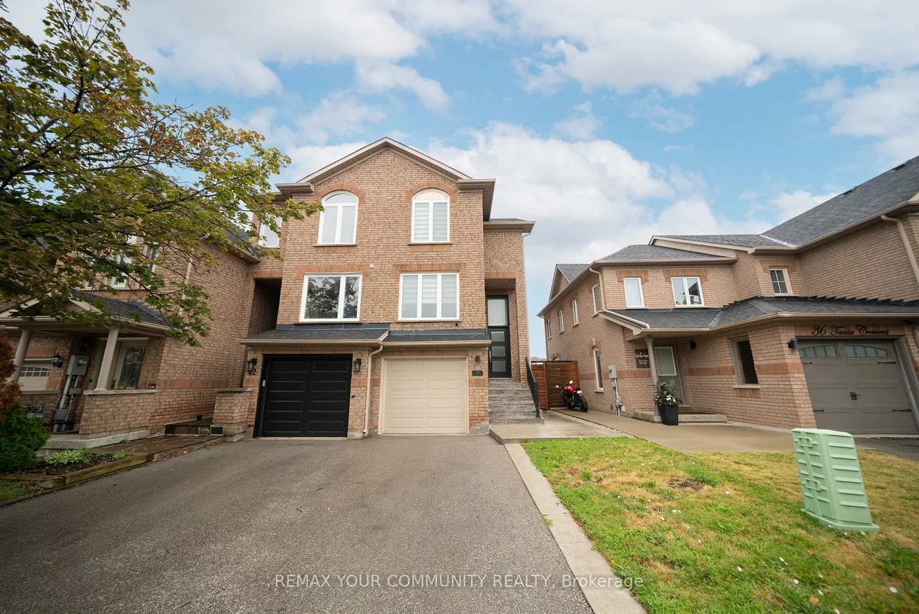 40, Tania, Maple, Vaughan
