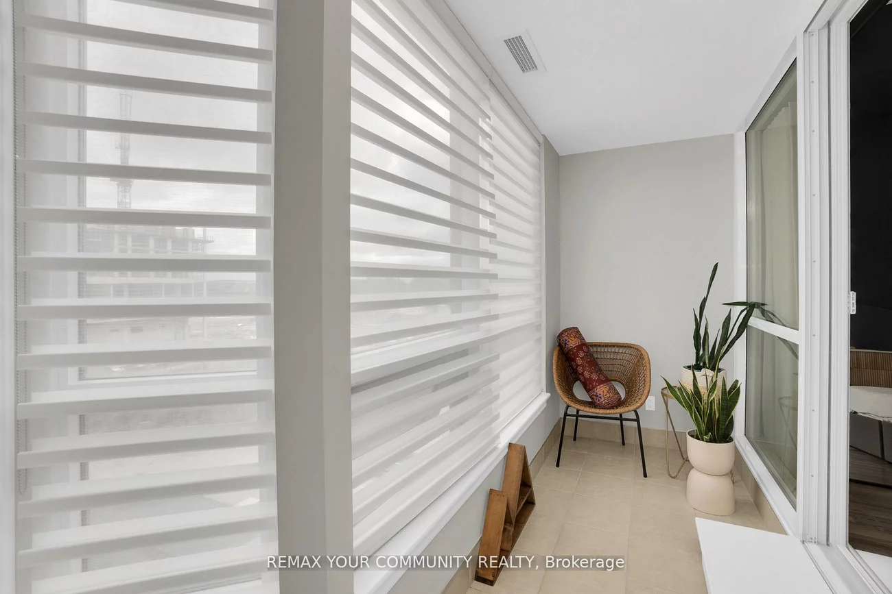9085, Jane, Concord, Vaughan