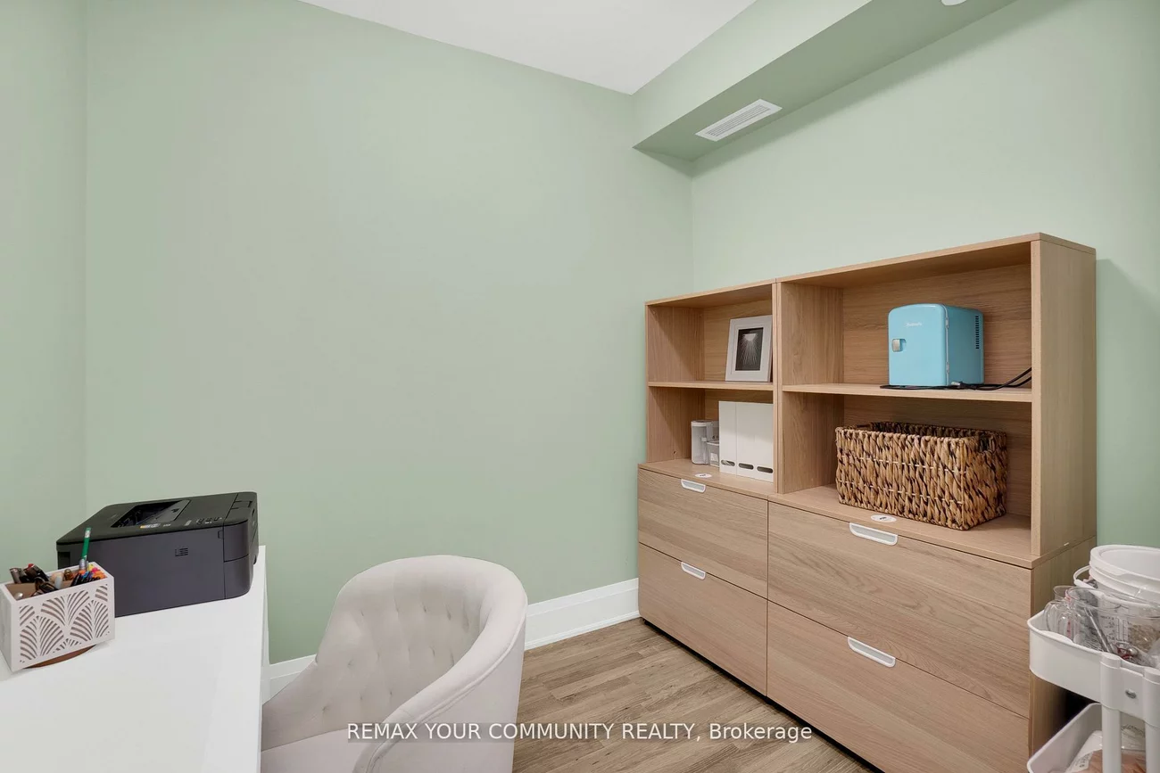 9085, Jane, Concord, Vaughan