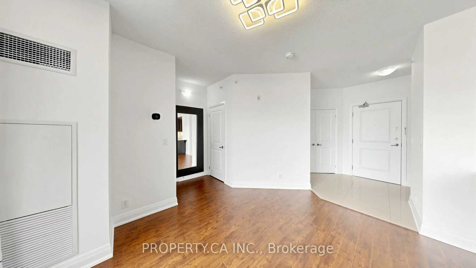 24, Woodstream, Vaughan Grove, Vaughan