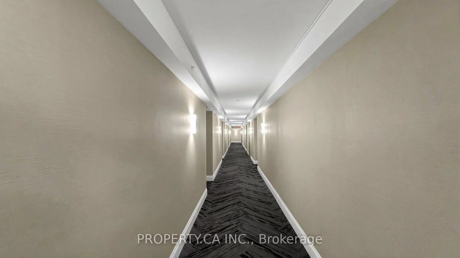 24, Woodstream, Vaughan Grove, Vaughan