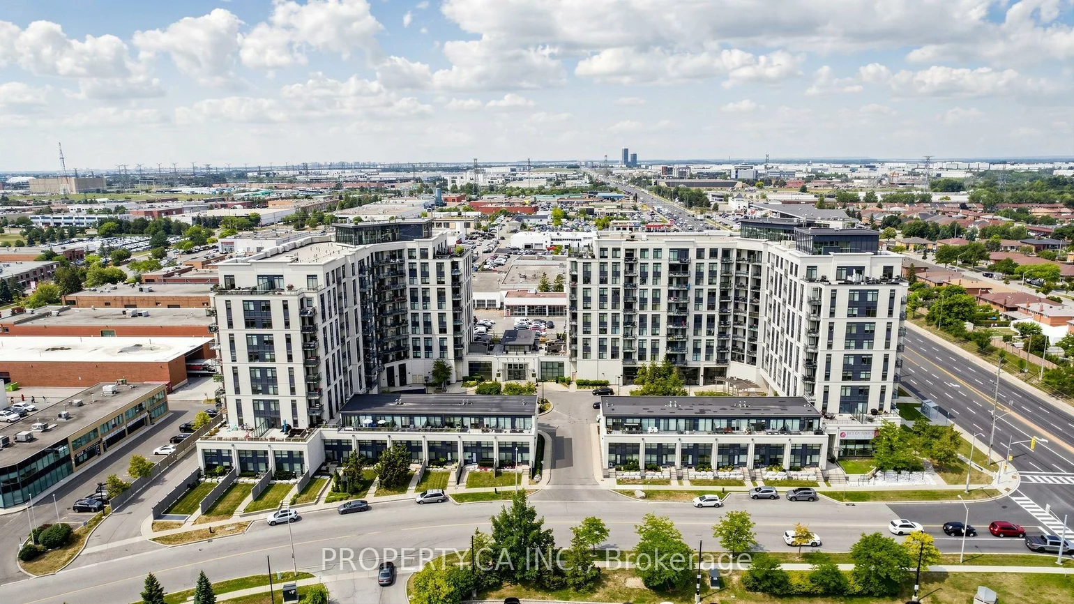 24, Woodstream, Vaughan Grove, Vaughan