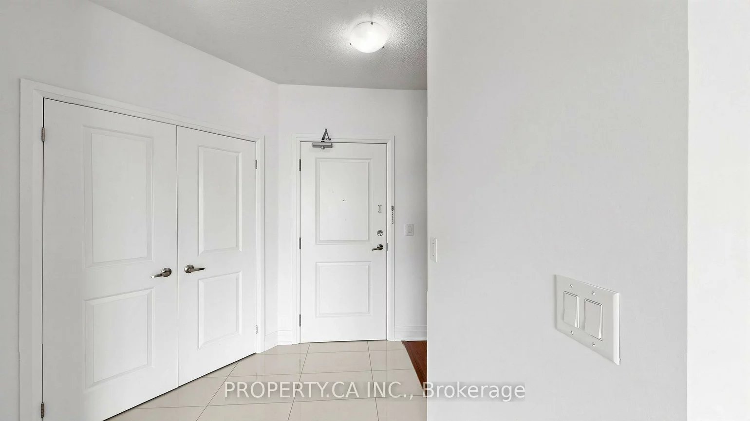 24, Woodstream, Vaughan Grove, Vaughan