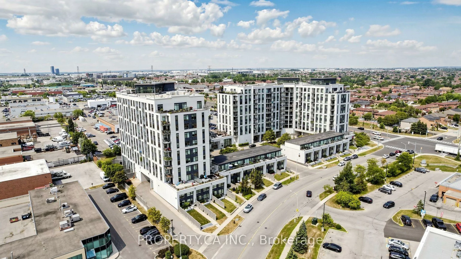 24, Woodstream, Vaughan Grove, Vaughan